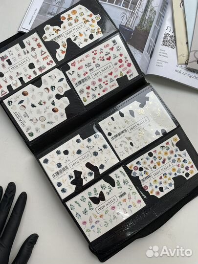 Альбом со слайдерами для маникюра