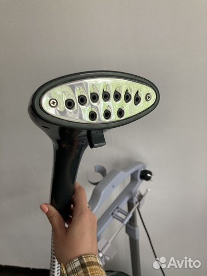 Отпариватель для одежды вертикальный