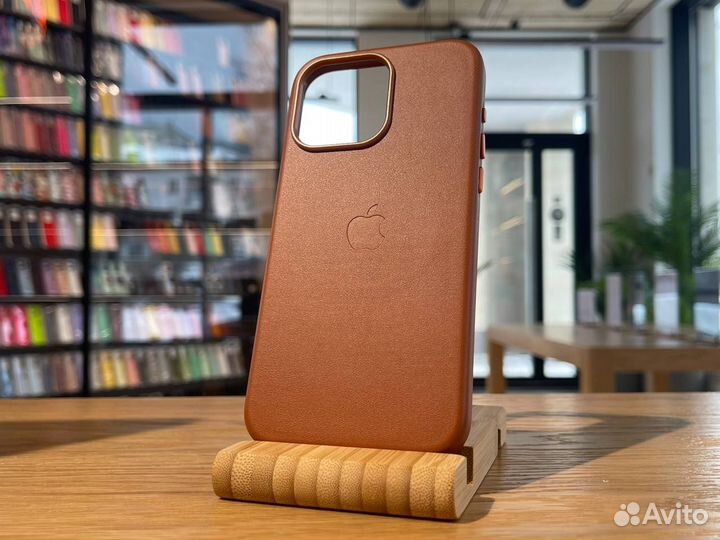 Чехол на iPhone 15 pro max leather case