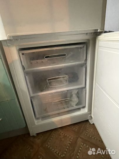 Холодильник indesit бу