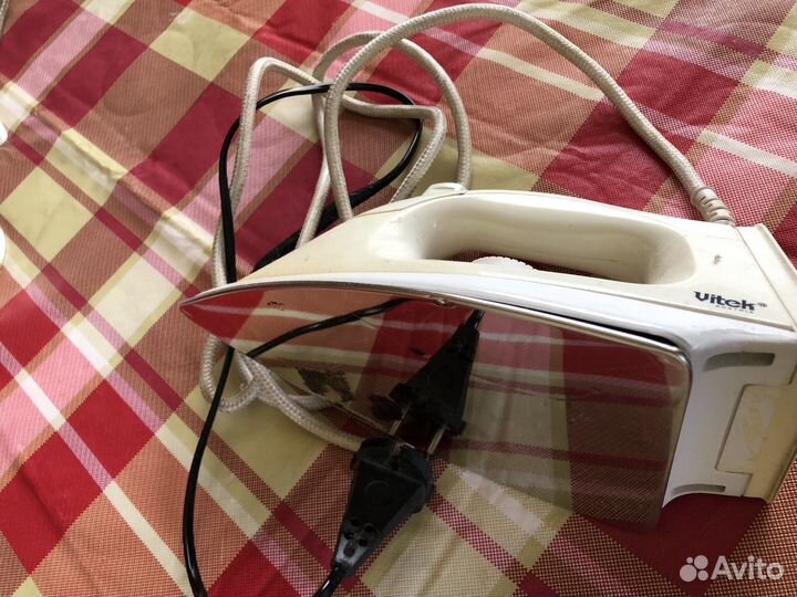 Утюг vitek