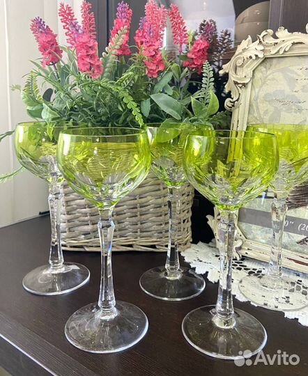 Шикарные фужеры из цветного немецкого хрусталя