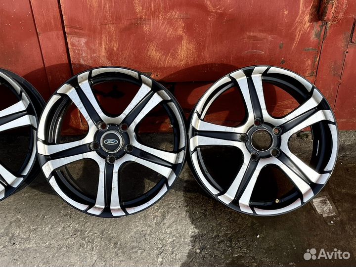 Литые r16 диски 5*108 ET50 цо63.4 форд фокус 2
