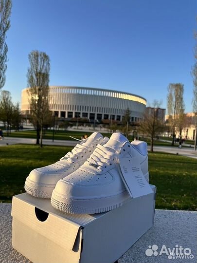 Кроссовки nike AIR force 1