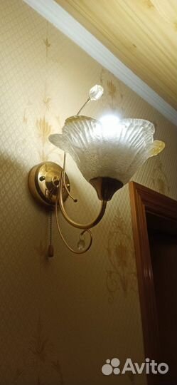 Люстры и бра
