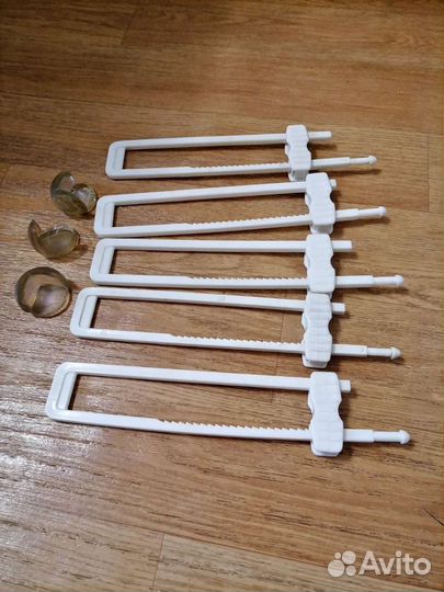 Замки для шкафа