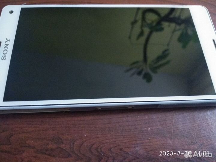 Sony Xperia Z3 Compact, 2/16 ГБ