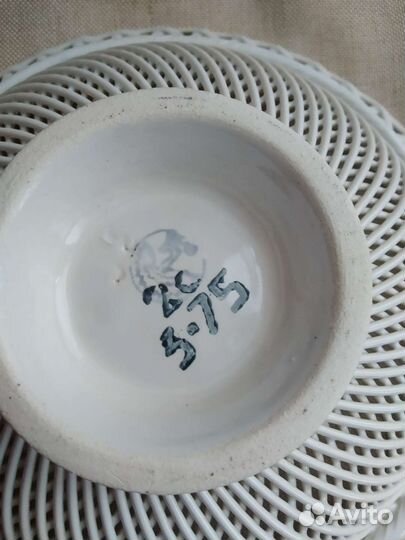 Сухарница, фруктовница, конфетница