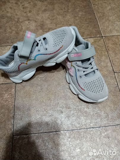 Кроссовки детские для девочек