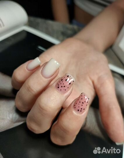 Маникюр Педикюр