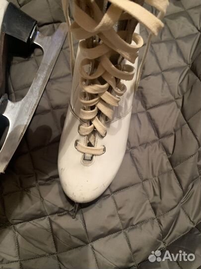 Коньки фигурные