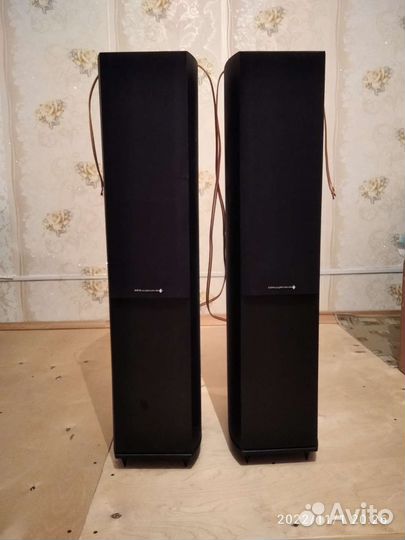Акустические колонки Wharfedale diamond 9,5