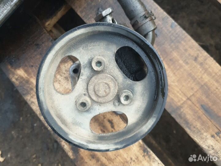 Гур руля фольцваген туарег 3.2