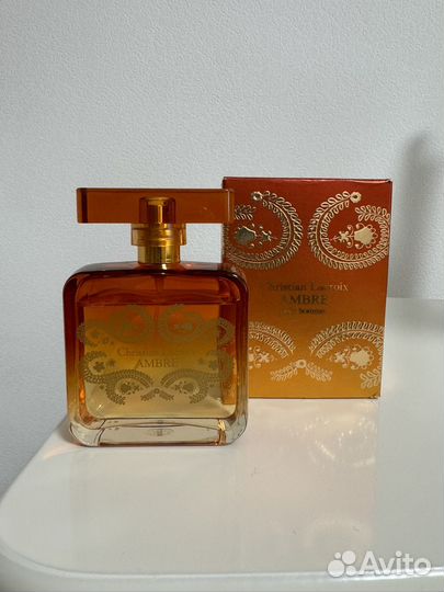 Avon Christian Lacroix ambre