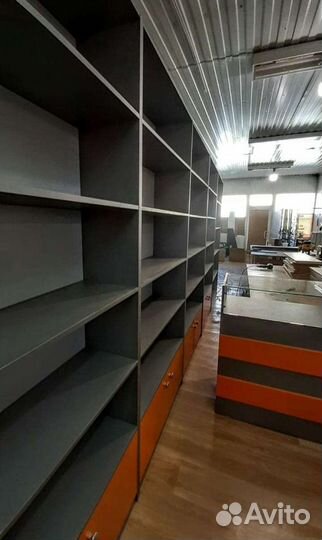 Витрины (торговое оборудование)