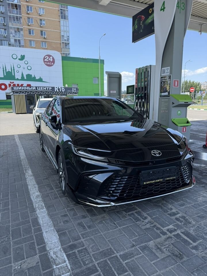 Toyota Camry: фото из отзыва