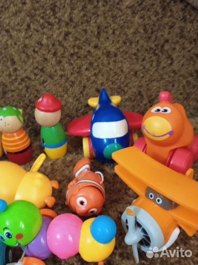 Игрушки для малышей пакетом
