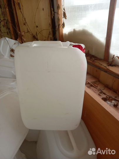 Канистра 20л