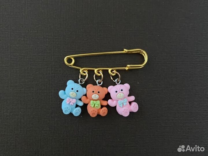 Брошка мишки