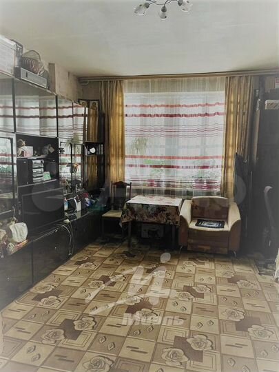 Комната 26 м² в 4-к., 1/6 эт.