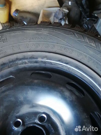 Nokian Tyres Hakkapeliitta 4 195/65 R15 95T