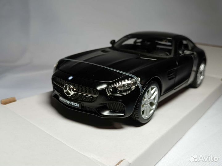 Модель автомобиля Mercedes AMG GT Maisto 1:24