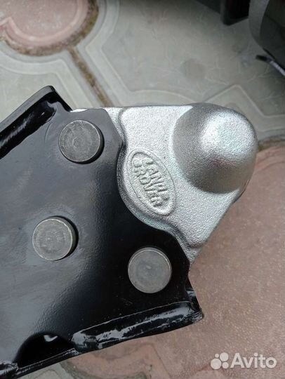 Рычаги Discovery sport LR086107 LR086108