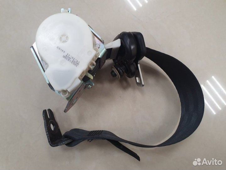 Ремень безопасности задний левый Ford Fiesta CB1