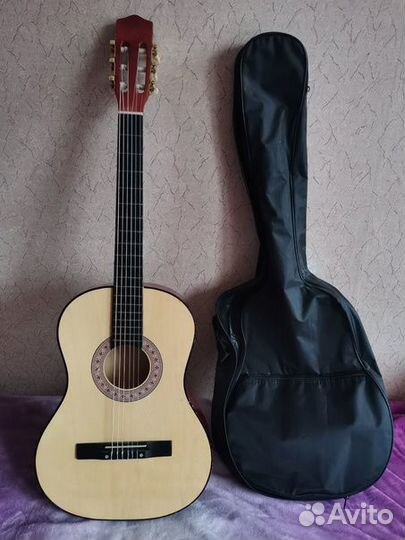 Продам Гитару, yamaha c 40