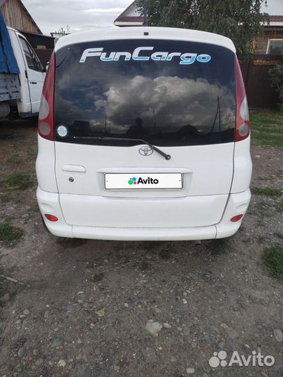 Toyota Funcargo 1.5 AT, 2000, 320 000 км