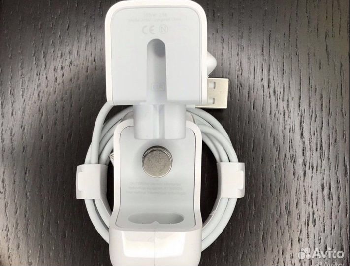 Блок 12w 2.4 A. Для iPhone и iPad. Оригинал