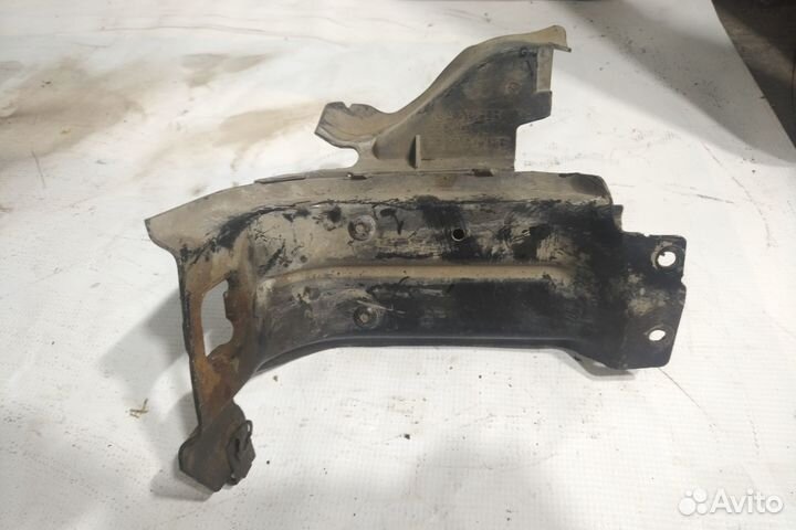 Рамка радиатора Mercedes w220