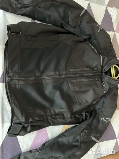 Мотокуртка