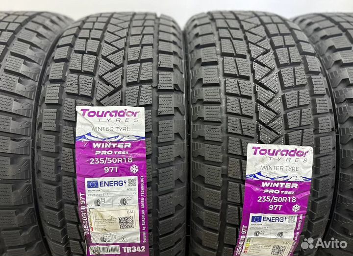 Tourador Winter Pro TSS1 235/50 R18 29T