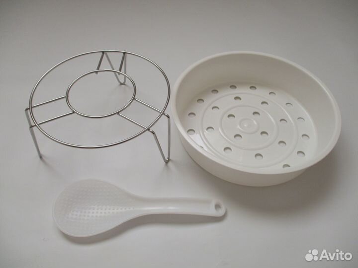 Вставка-пароварка на подставке в мультиварку