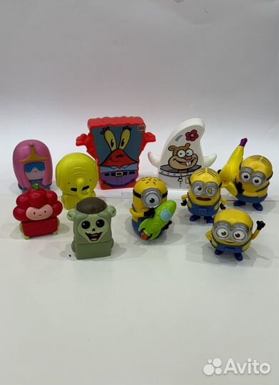 Игрушки из Макдональдса Миньоны и др