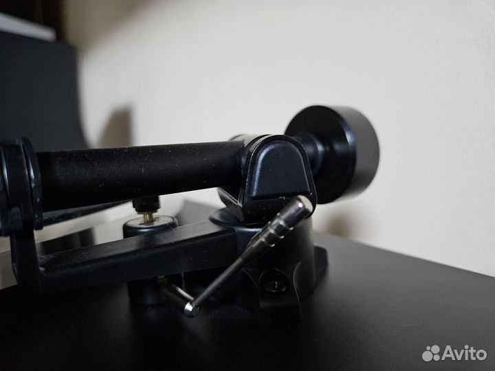 Проигрыватель винила Crosley T150