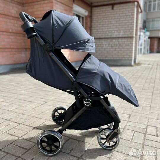 Коляска Pituso Wicki с автоматическим сложением