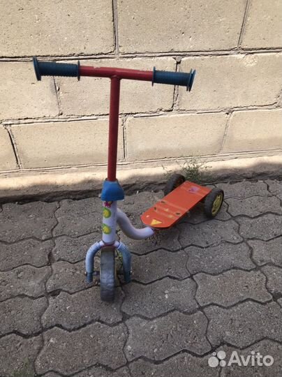 Детский трехколесный велосипед и самокат
