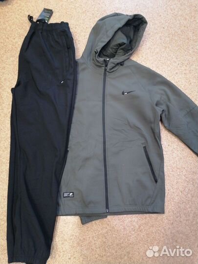 Костюм новый