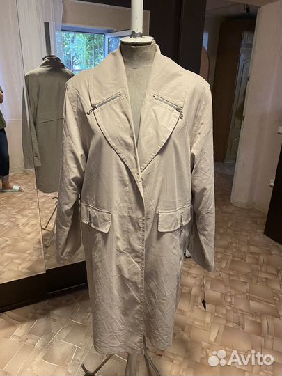 Плащ женский