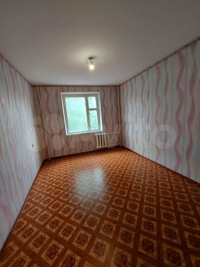 2-к. квартира, 50 м², 2/9 эт.