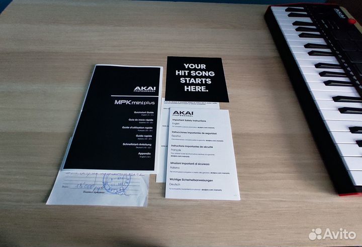 Akai Pro MPK Mini Plus