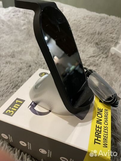 Беспроводная зарядная станция Аpple