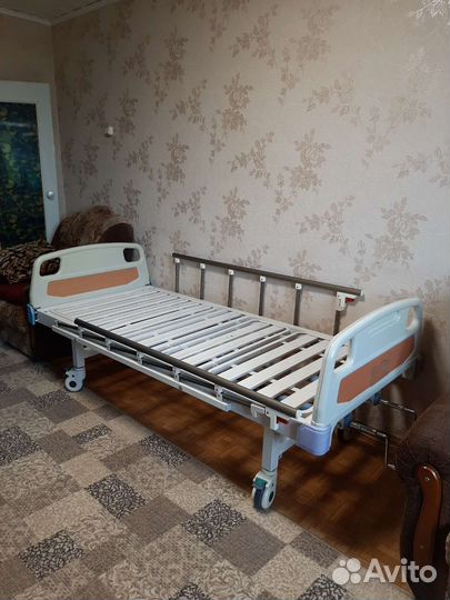 Кровать для лежачих больных