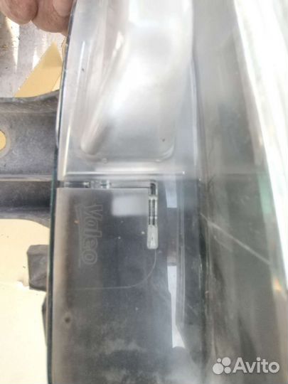 Фара пежо партнер