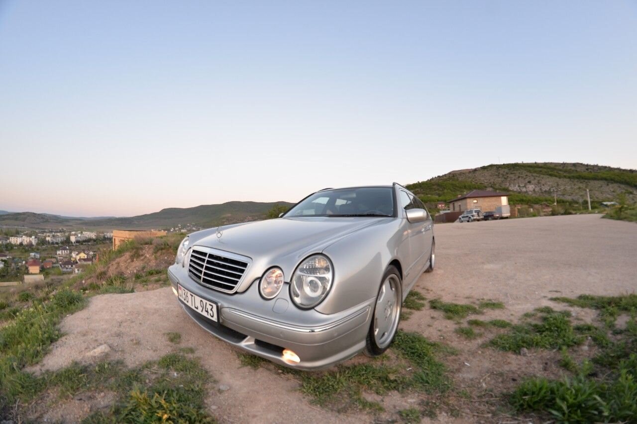 Mercedes-Benz E-класс: фото владельца