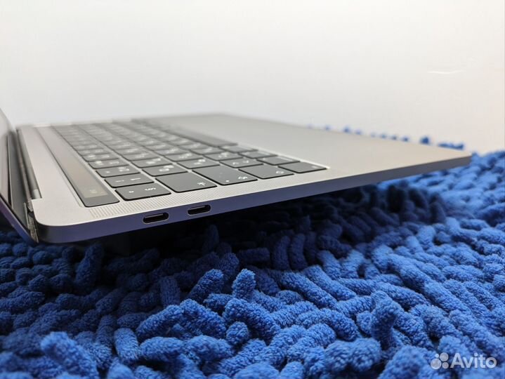 Apple MacBook Pro 13 2019 i5 16/512 Touchbar