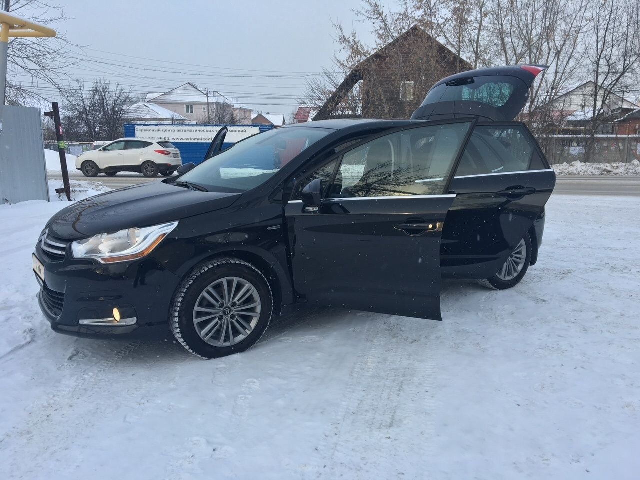 Citroen C4: фото владельца