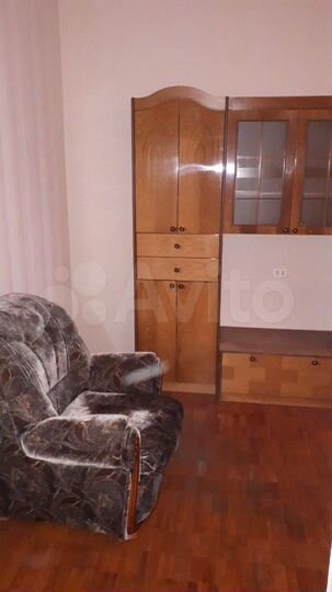 2-к. квартира, 42 м², 3/9 эт.